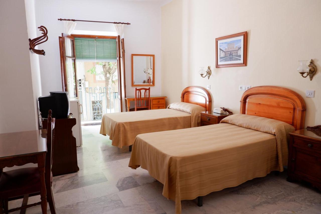 Hotel Central Lanjarón Extérieur photo