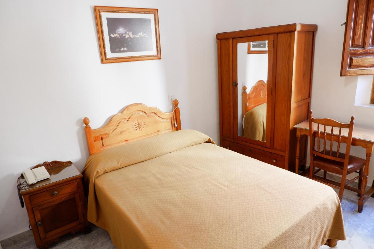 Hotel Central Lanjarón Extérieur photo