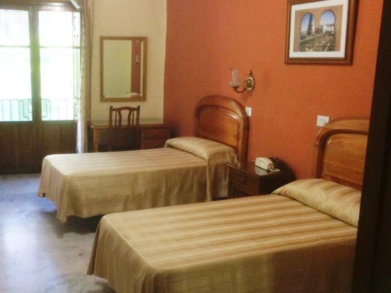 Hotel Central Lanjarón Extérieur photo
